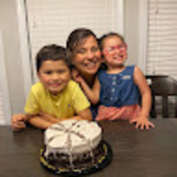 Meet your Posher, Erica - Picture 1 of 1